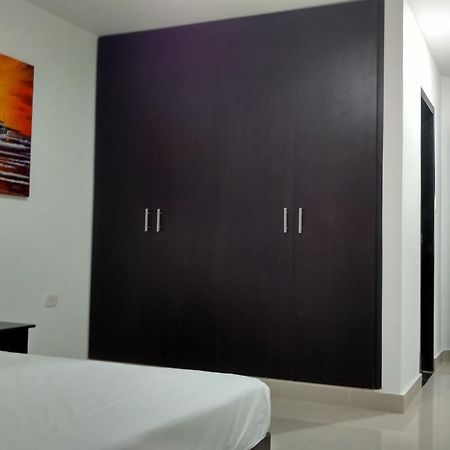 Hotel El Emigrante Puerto Colombia Bagian luar foto